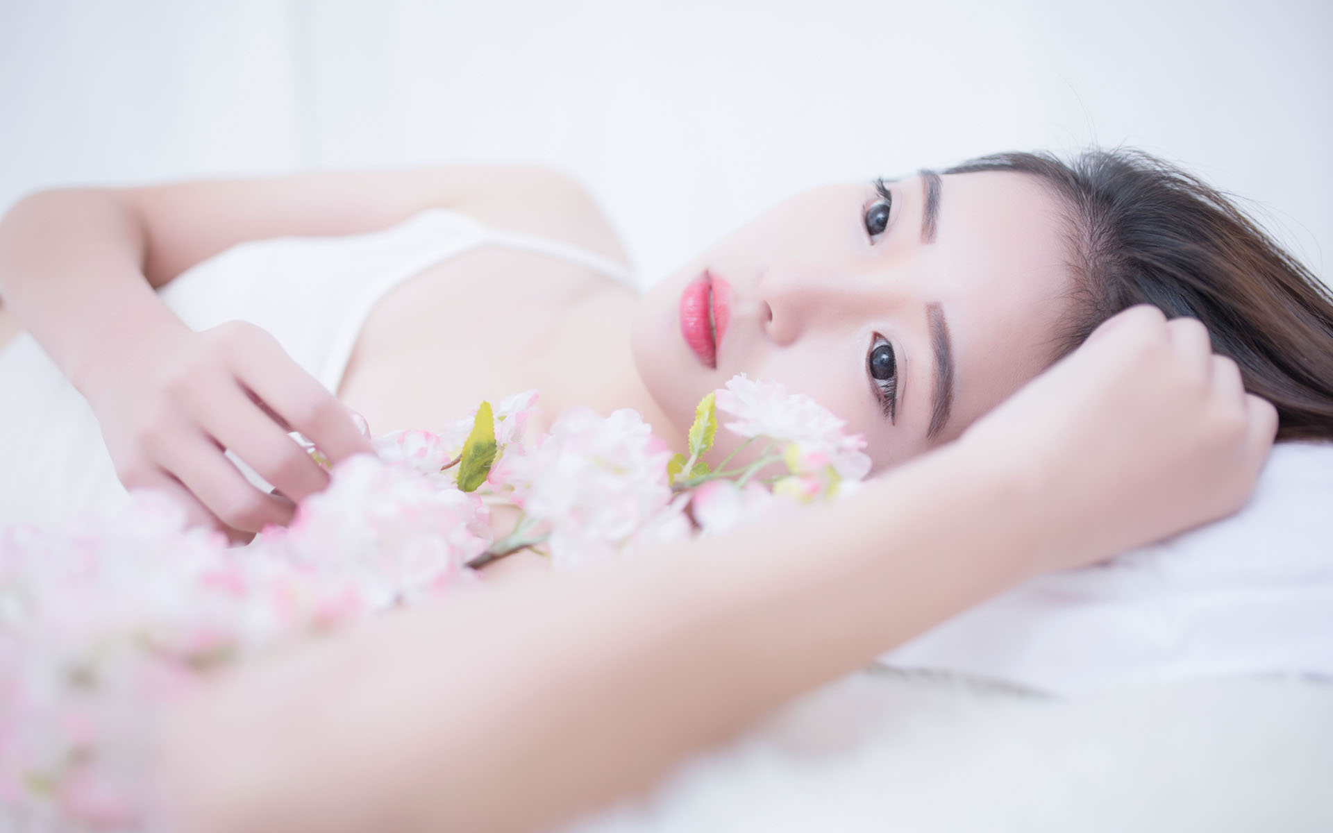 美媒：美国关税政策损害经济增长 消费者正感受到影响